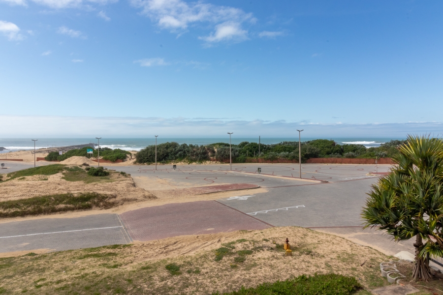 3 Bedroom Property for Sale in West Beach Eastern Cape
